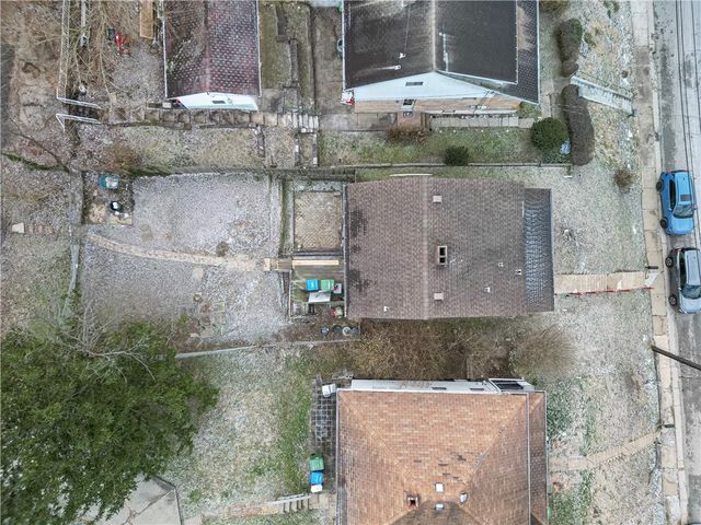 3003 Home Ave, Castle Shannon, PA 15234