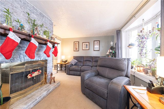 3003 Home Ave, Castle Shannon, PA 15234