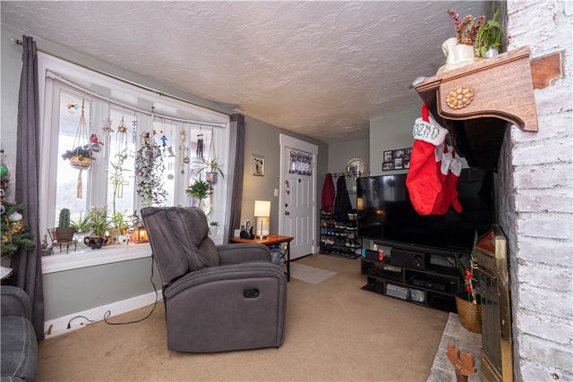 3003 Home Ave, Castle Shannon, PA 15234