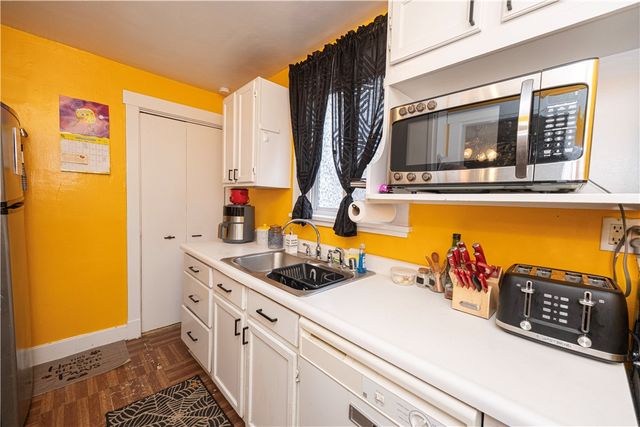 3003 Home Ave, Castle Shannon, PA 15234