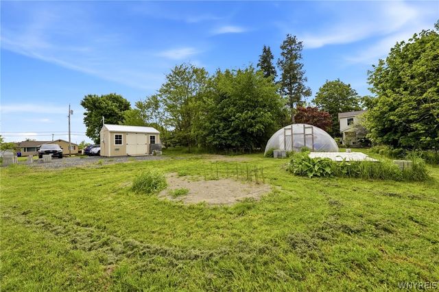 3330 East Pleasant Drive, Hamburg, NY 14075