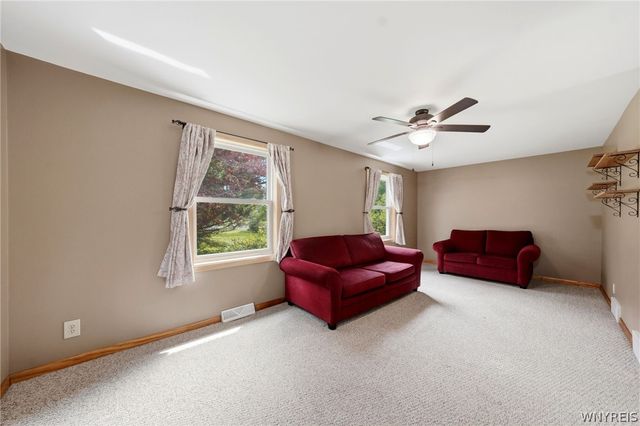3330 East Pleasant Drive, Hamburg, NY 14075