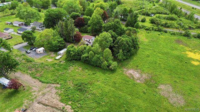 3330 East Pleasant Drive, Hamburg, NY 14075