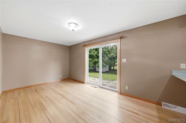 3330 East Pleasant Drive, Hamburg, NY 14075