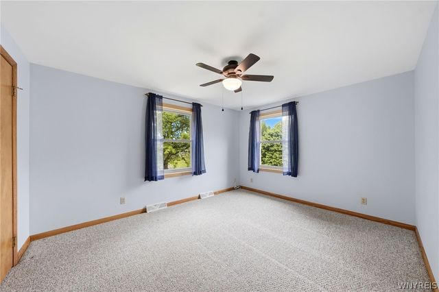 3330 East Pleasant Drive, Hamburg, NY 14075