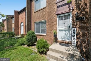 1142 BARNABY TER SE, Washington, DC 20032