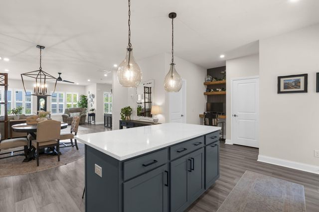 641 N Laurel Street, Summerville, SC 29483