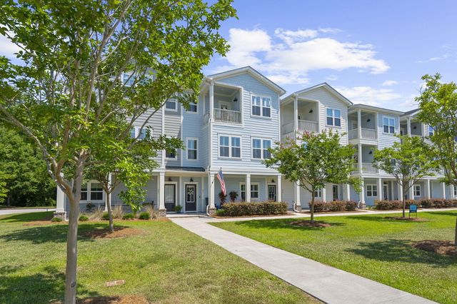 641 N Laurel Street, Summerville, SC 29483