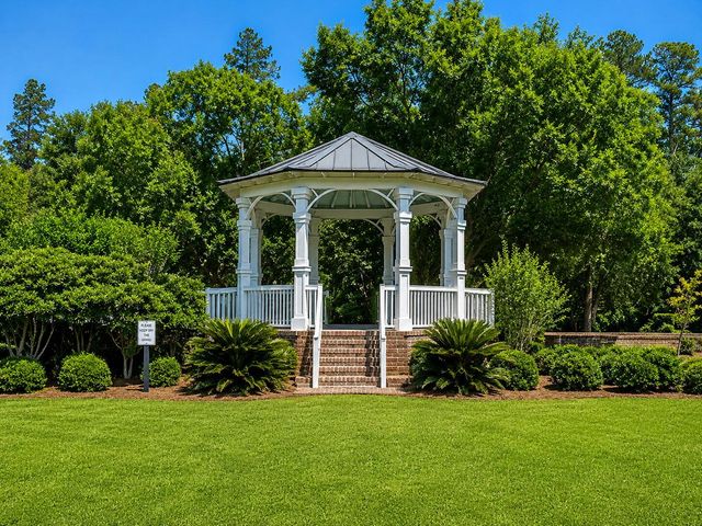 641 N Laurel Street, Summerville, SC 29483