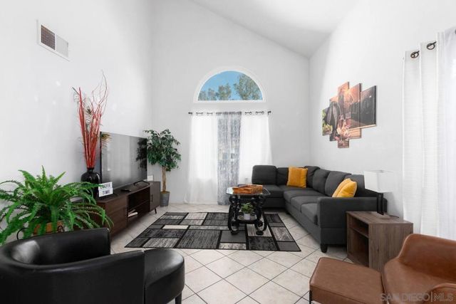 24643 Leafwood Drive, Murrieta, CA 92562