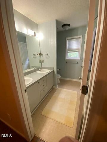 205 Mccarthy Drive, Clayton, NC 27527