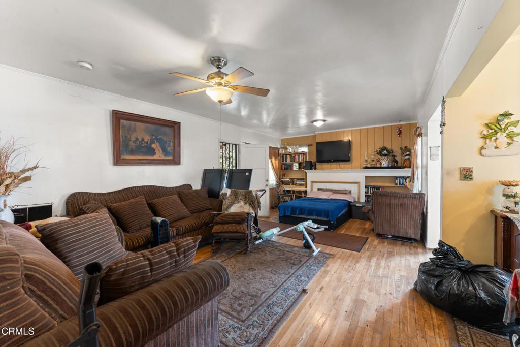 2428 Glenwood Place, South Gate, CA 90280 — photo 4