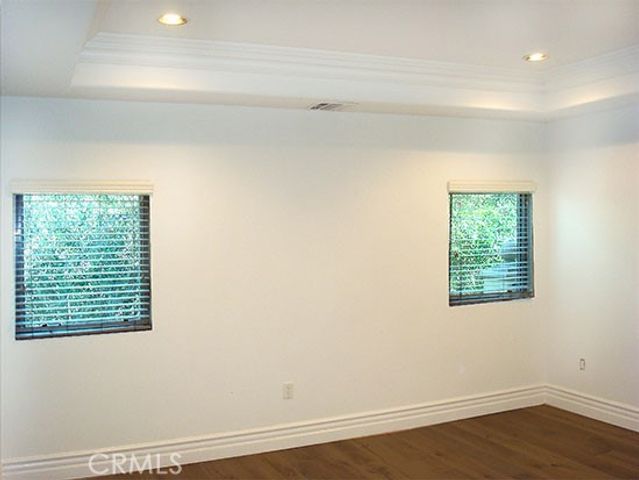 10640 WOODBRIDGE Street 107, Toluca Lake, CA 91602