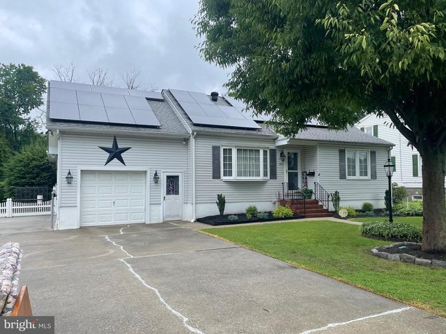 63 SPARKS AVE, Pennsville, NJ 08070