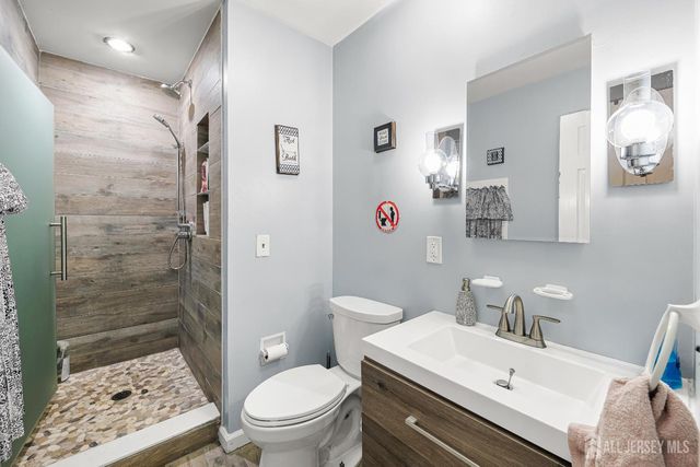 234 Arkansas Avenue, Toms River, NJ 08753