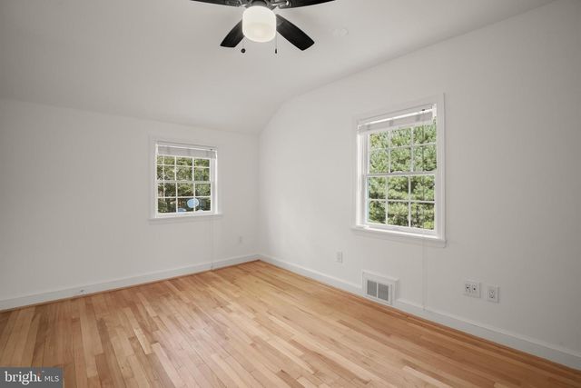 8901 MELWOOD RD, Bethesda, MD 20817