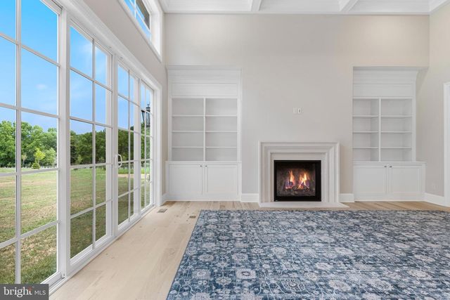 THE GREENBRIAR MILLSTONE CIR, West Chester, PA 19380