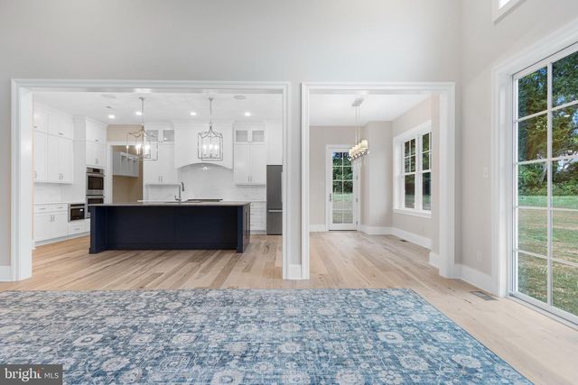 THE GREENBRIAR MILLSTONE CIR, West Chester, PA 19380
