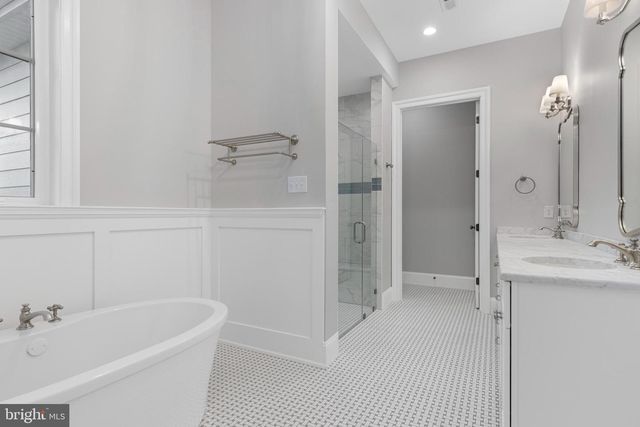 THE GREENBRIAR MILLSTONE CIR, West Chester, PA 19380