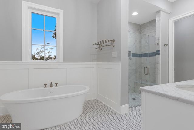 THE GREENBRIAR MILLSTONE CIR, West Chester, PA 19380