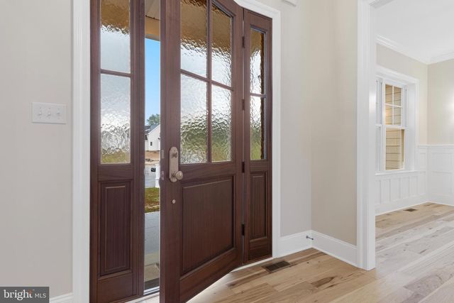 THE GREENBRIAR MILLSTONE CIR, West Chester, PA 19380