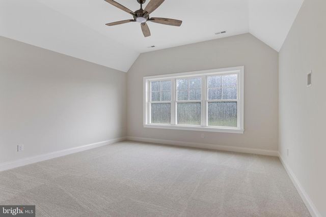 THE GREENBRIAR MILLSTONE CIR, West Chester, PA 19380