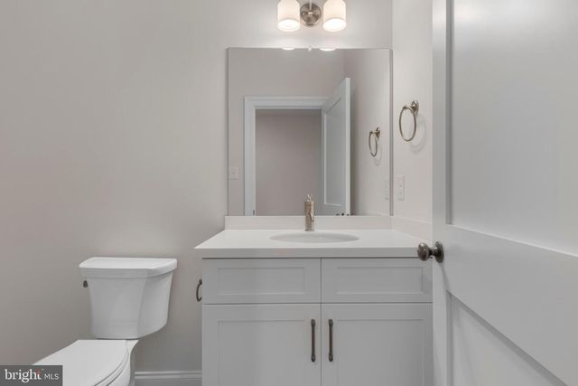 THE GREENBRIAR MILLSTONE CIR, West Chester, PA 19380