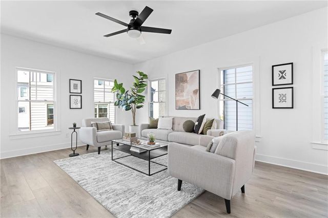 3308 Stillwood Lane, Hapeville, GA 30354