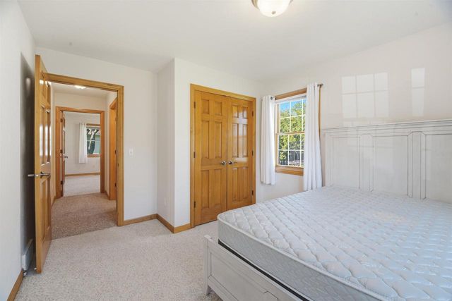 W6148 LONG COURT, Appleton, WI 54914
