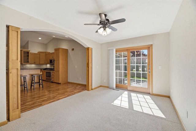 W6148 LONG COURT, Appleton, WI 54914