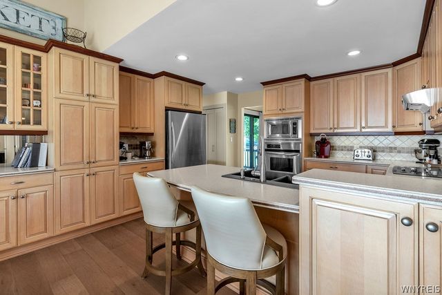 10 Spicer Creek, Grand Island, NY 14072