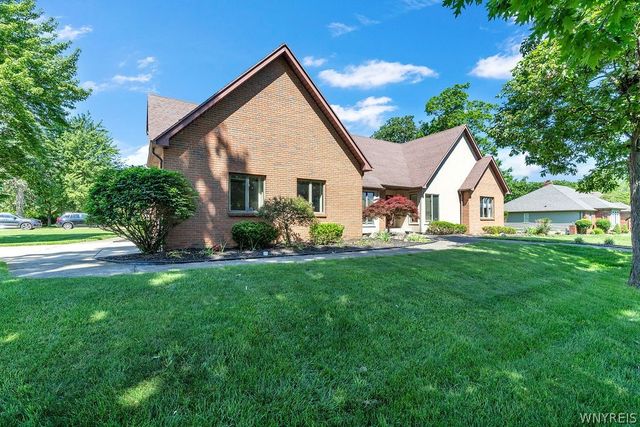 10 Spicer Creek, Grand Island, NY 14072