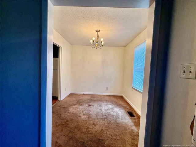 1572 Graystone Road, Fayetteville, NC 28311