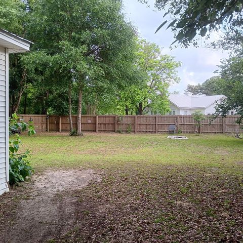 72 Park Avenue, Defuniak Springs, FL 32435