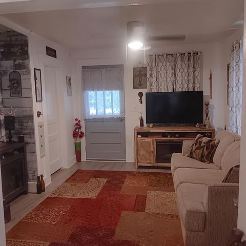 72 Park Avenue, Defuniak Springs, FL 32435