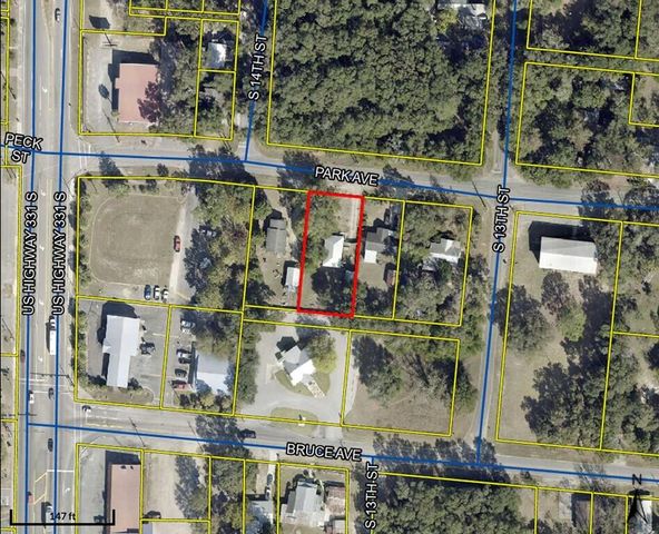 72 Park Avenue, Defuniak Springs, FL 32435