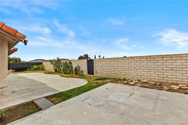 27126 RIO VISTA Drive, Menifee, CA 92586