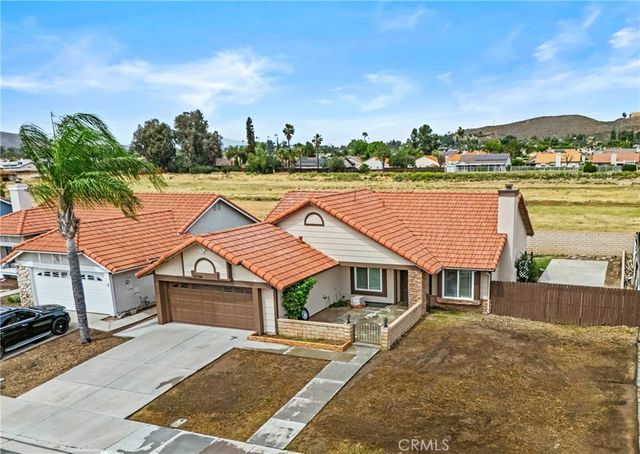 27126 RIO VISTA Drive, Menifee, CA 92586