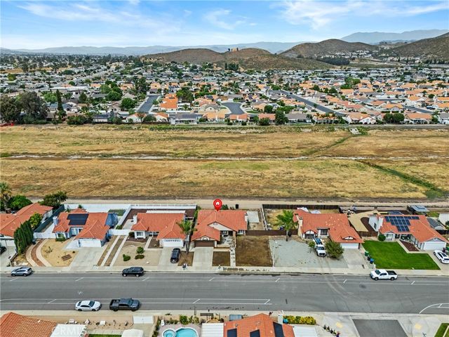 27126 RIO VISTA Drive, Menifee, CA 92586