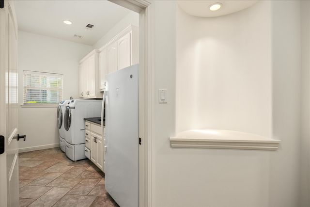 1213 Prestwick Court, Granbury, TX 76048