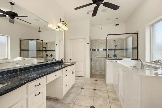 1213 Prestwick Court, Granbury, TX 76048