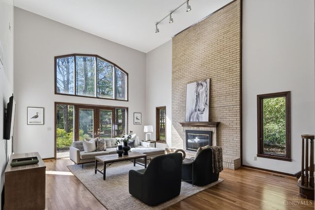 7745 Ivygate Lane, Montgomery, OH 45242