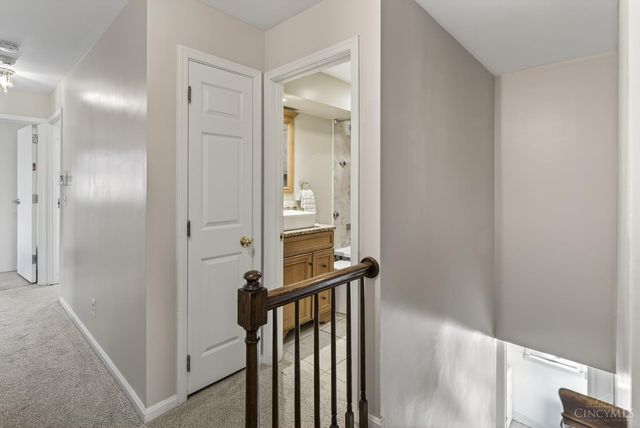 7745 Ivygate Lane, Montgomery, OH 45242