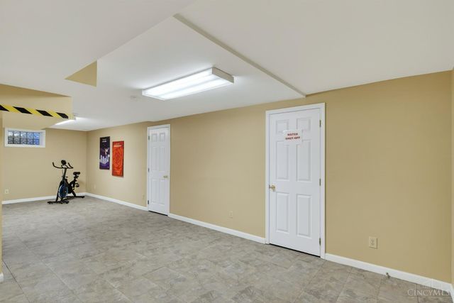 7745 Ivygate Lane, Montgomery, OH 45242