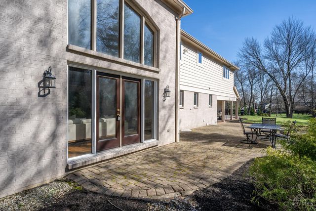 7745 Ivygate Lane, Montgomery, OH 45242