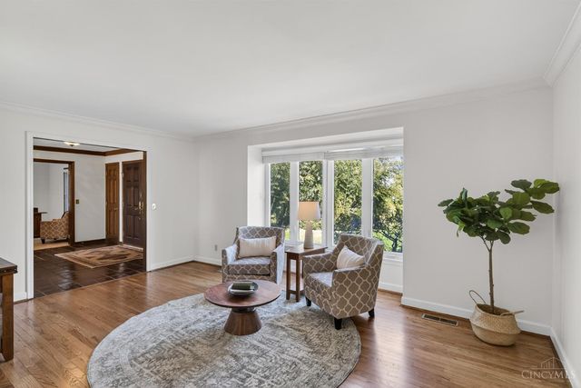 7745 Ivygate Lane, Montgomery, OH 45242