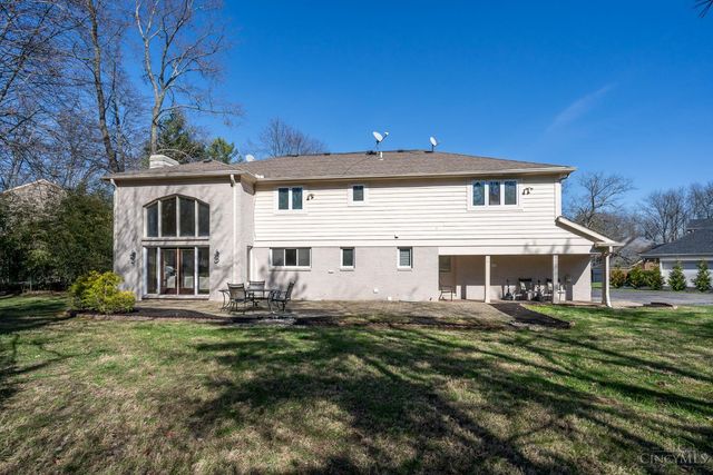 7745 Ivygate Lane, Montgomery, OH 45242