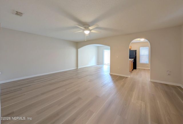 10499 AUTUMN TRACE Road, Jacksonville, FL 32257