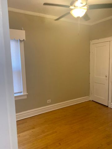 3013 N Hamlin Avenue 2, Chicago, IL 60618