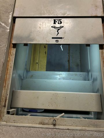 3309 E Hudson Street, Broken Arrow, OK 74014